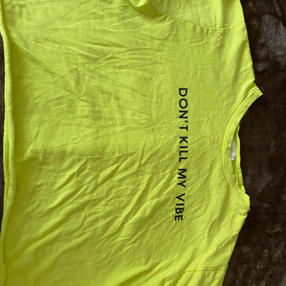Crop top neon shirt